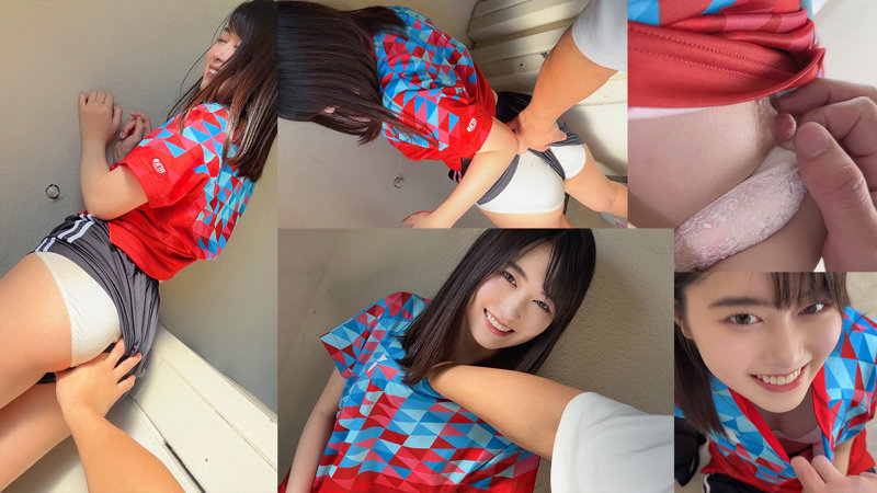 制服姿の菜月ひかるが階段で手マンされ濡れ濡れになる中出しシーン