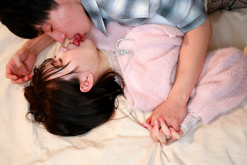 嫌いだったはずが快楽堕ちしたJKは彼氏がいるくせにベロチューしまくり