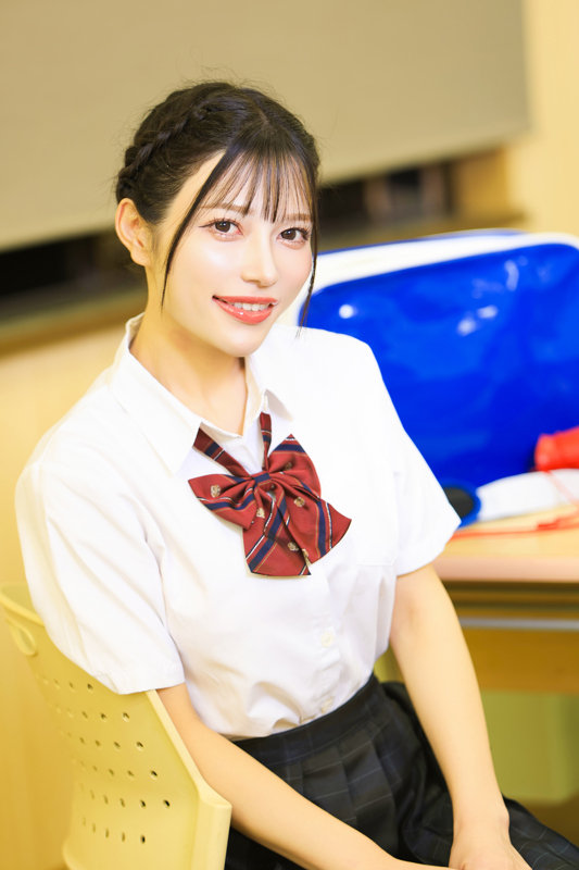 ひなみ 無料サンプル画像(1) 【JK特化AV動画レビューまとめ｜JKキング】