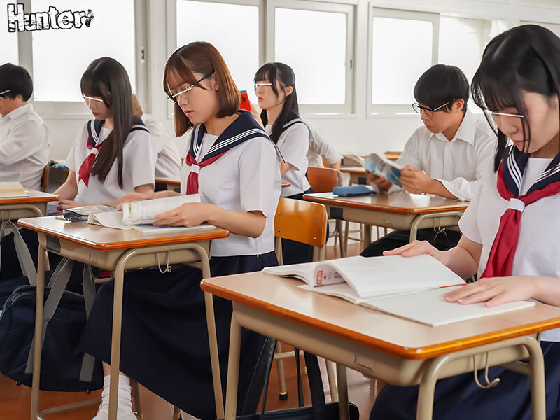 教えて！ヤリマンGAL先生！進学校に新しく赴任したのはスタイル抜群ギャル先生！ガリ勉だらけの教室で明らかに場違い！しかしこの先生、勉強は教えられないけどセックス偏差値激高で生徒のエッチな性の悩みを解決！真面目女子も先生に感化されてしまってヤリマン化！ 無料サンプル画像(2) 【JK特化AV動画レビューまとめ｜JKキング】