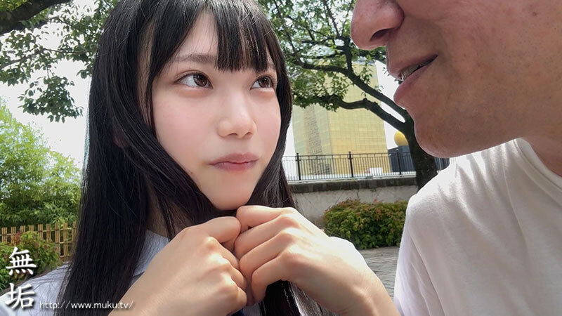 背伸びざかりの制服少女は修学旅行を抜け出してパパ世代おじさんとベロチューデート。そのままホテルに籠って何度も、何度も、中出しセックスでオトナを感じました。 望実かなえ 無料サンプル画像(1) 【JK特化AV動画レビューまとめ|JKキング】