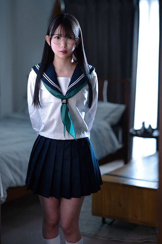 年齢の割に体の発育が遅い女子校生が未知の快楽に全身を震わせてアクメする媚薬漬け成長促進 南日菜乃 無料サンプル画像(1) 【JK特化AV動画レビューまとめ｜JKキング】